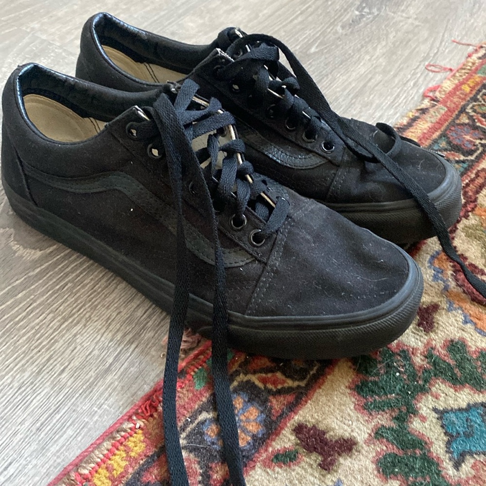 Black Vans